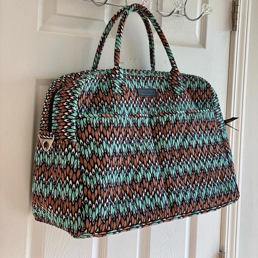 Vera Bradley SOLD SOLD!! - Picture 2 of 10